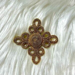 Vintage 1990s Brooch Pin Gold Tone Statement